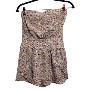 Hawks XS spotted strapless romper in like new condition. Juniors size- more xxs​